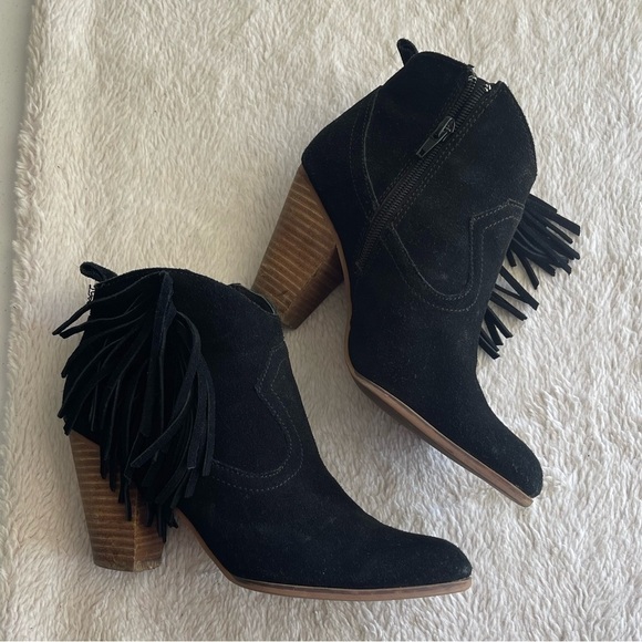 Steve Madden Cian Bootie Black Suede Fringe Western ankle boots - Picture 1 of 9